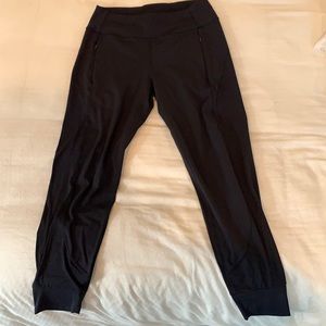 Athleta distance joggers, xs